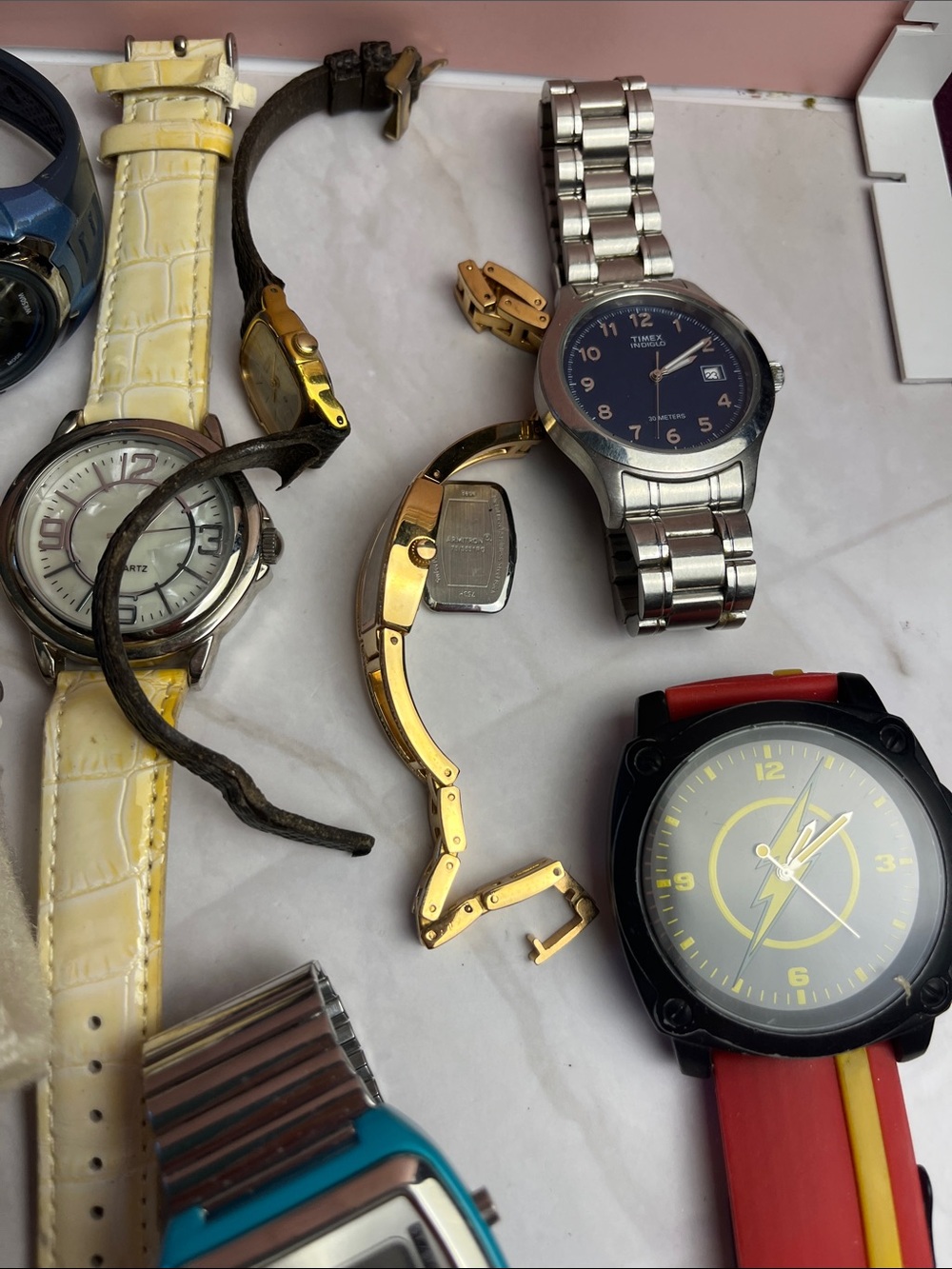 Mixed Lot of Assorted Watches - Picture 9 of 12